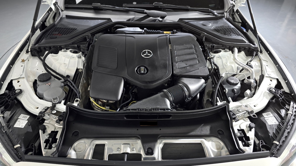 Mercedes-Benz E-Class, 2024 — фото 6 из 12