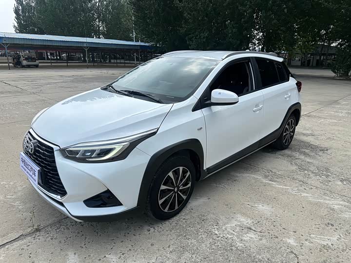 Toyota Yaris L Hatchback, 2022 — купить в Самаре под ключ