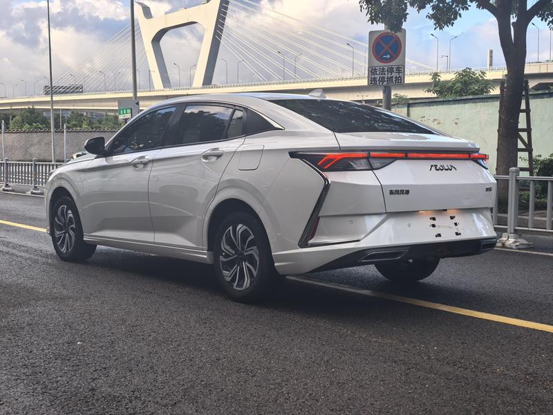 Dongfeng Aeolus Yixuan, 2022 — фото 5 из 12