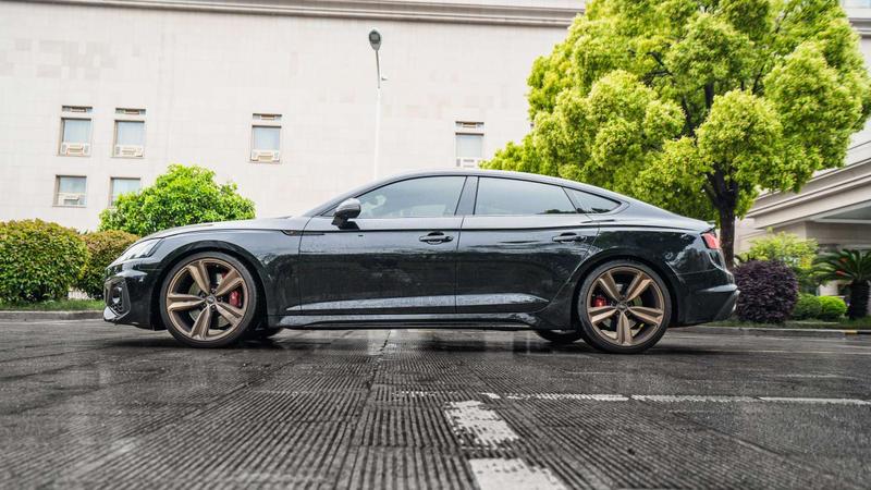 Audi RS 5, 2024 — фото 3 из 10