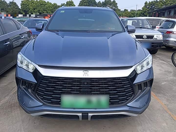 BYD Song Pro Hybrid, 2024 — фото 3 из 9