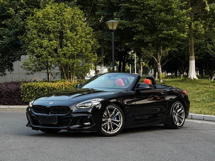 BMW Z4, 2023 — купить в Иванове под ключ