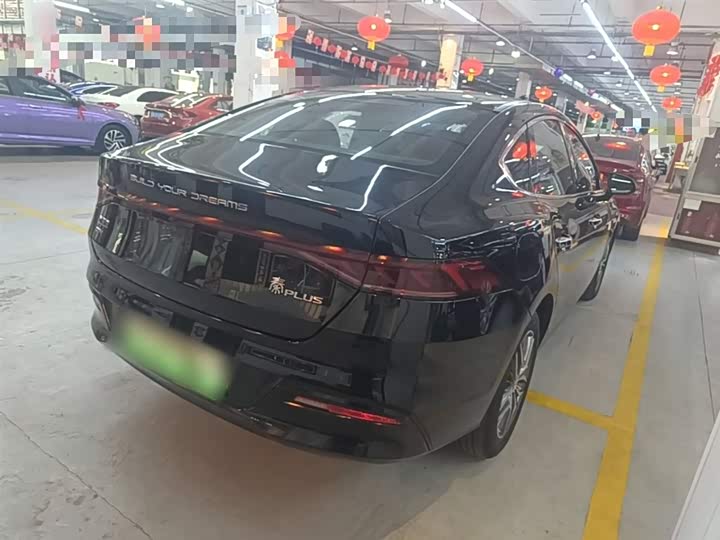 BYD Qin Plus, 2022 — фото 6 из 9