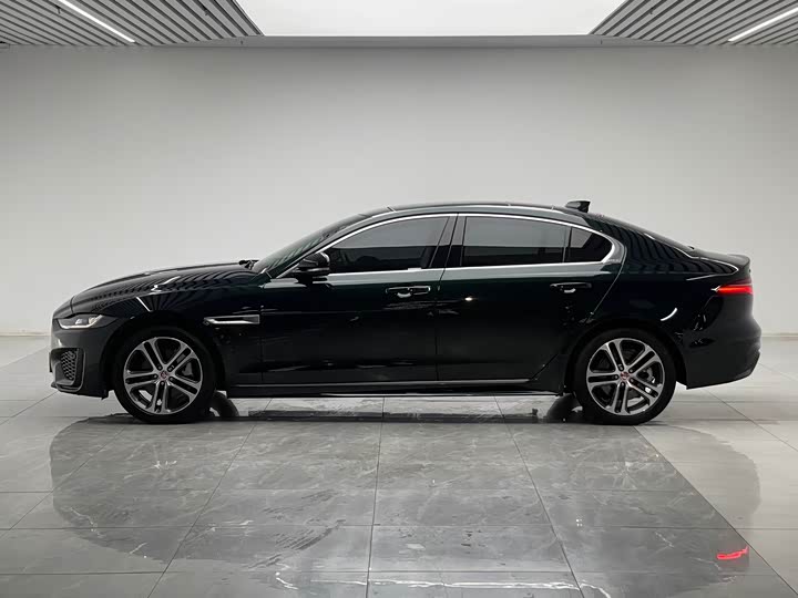 Jaguar XE L, 2024 — фото 7 из 9