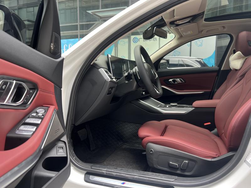 BMW 3 Series, 2025 — фото 7 из 9