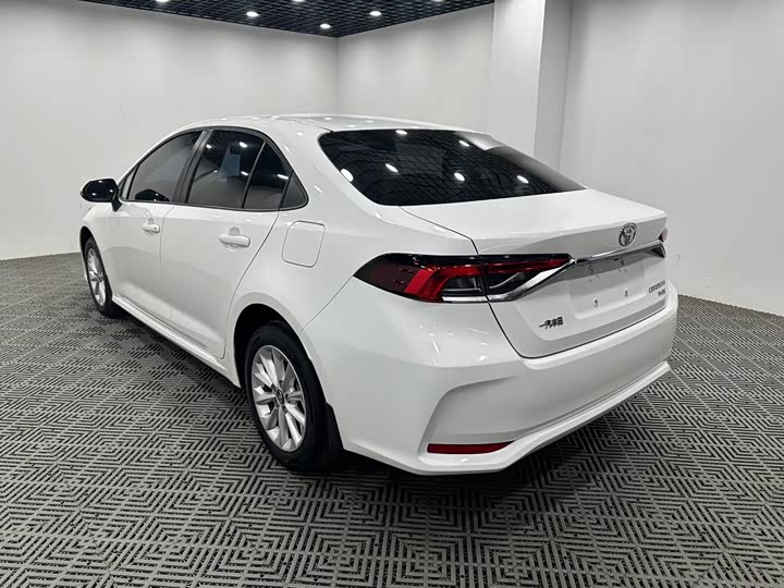 Toyota Corolla, 2021 — фото 9 из 9