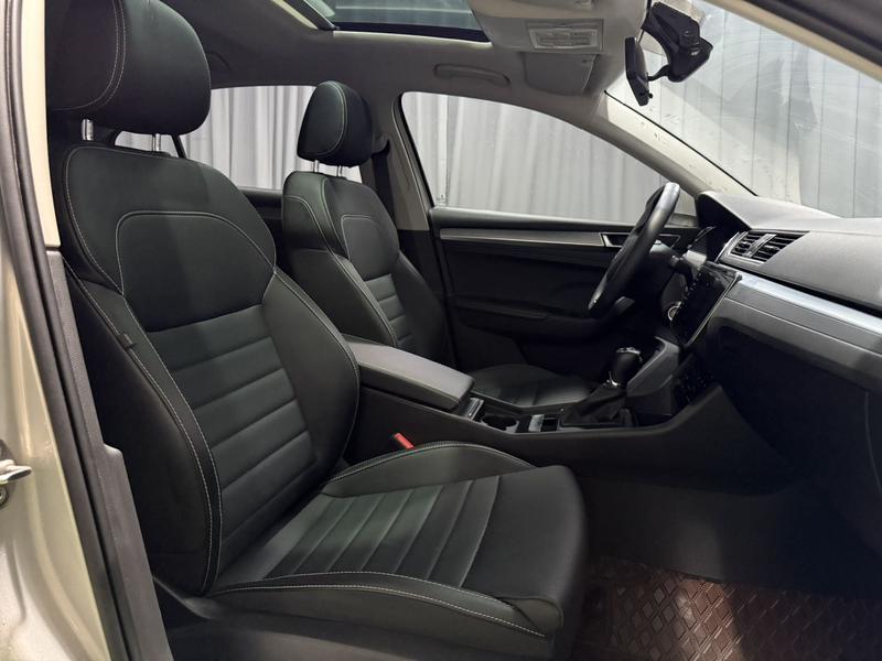 Skoda Superb, 2022 — фото 12 из 12
