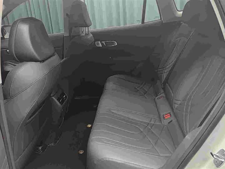 Geely Galaxy Starship 7, 2025 — фото 8 из 9