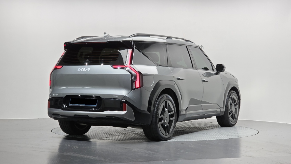 Kia EV9, 2024 — фото 2 из 12