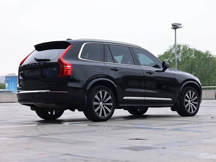 Volvo XC90, 2023 — фото 5 из 9