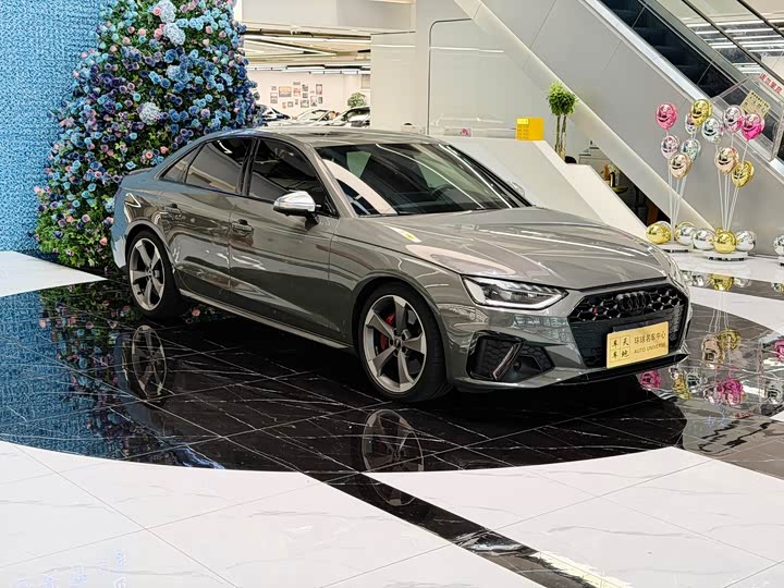 Audi S4, 2023 — фото 3 из 9