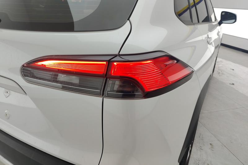 Toyota Corolla Cross, 2022 — фото 5 из 12