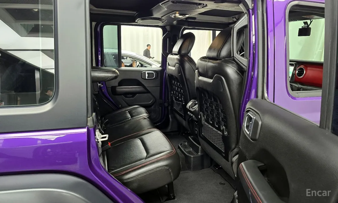 Jeep Wrangler, 2023 — фото 12 из 12