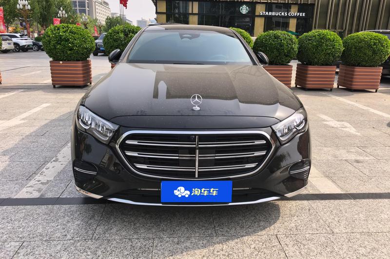 Mercedes-Benz E-Class, 2024 — фото 2 из 10