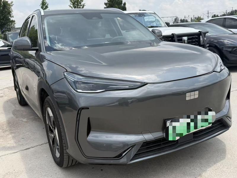 Geely Galaxy E5, 2025 — фото 3 из 9