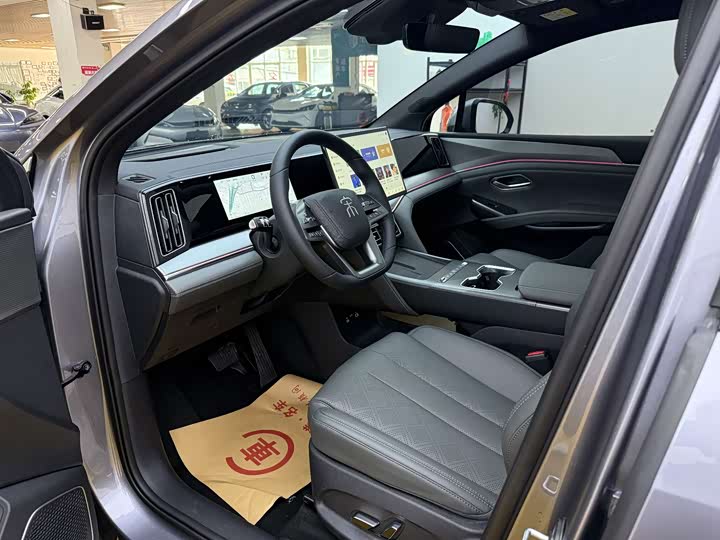 BYD Song L DM-i Hybrid, 2025 — фото 4 из 9