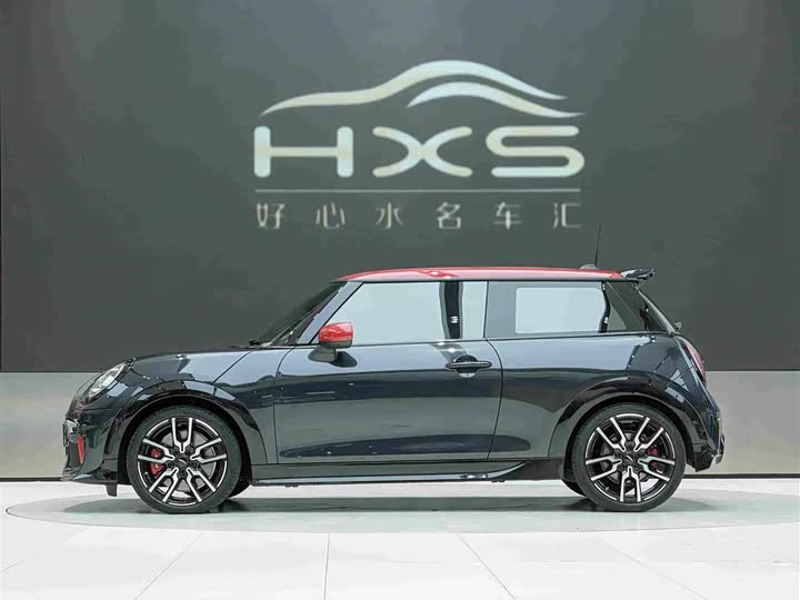 Mini Mini JCW, 2025 — фото 3 из 9
