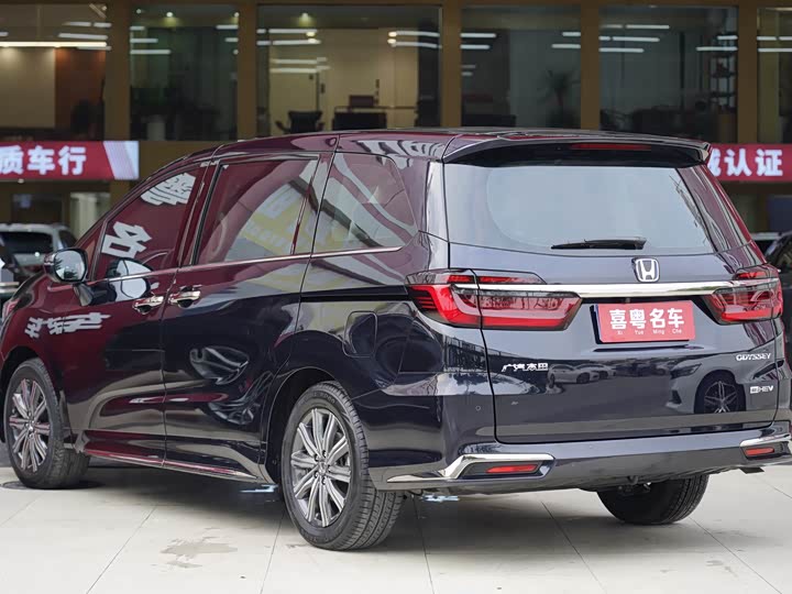 Honda Odyssey, 2024 — фото 2 из 9