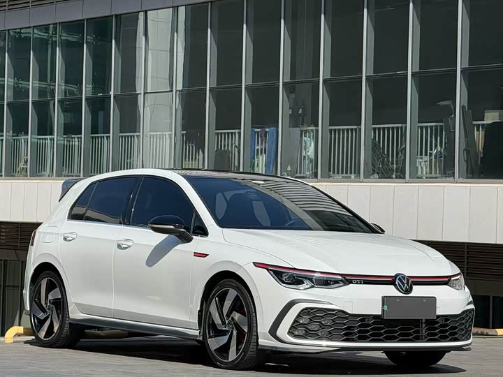 Volkswagen Golf GTI, 2023 — фото 3 из 9