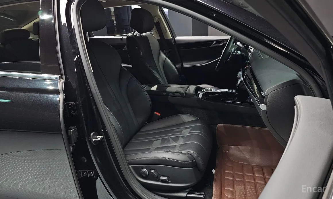 Genesis G80, 2022 — фото 11 из 12