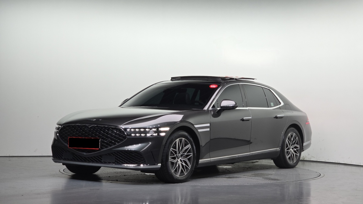 Genesis G90, 2022 — купить в Перми под ключ
