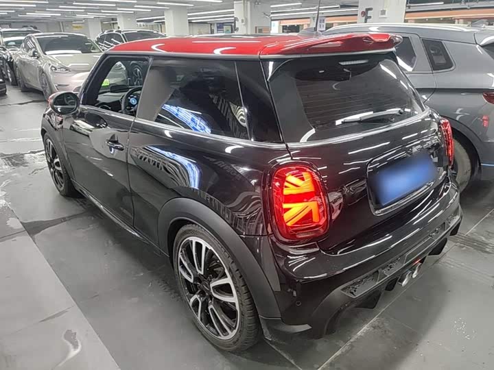 Mini Mini JCW, 2021 — фото 5 из 9