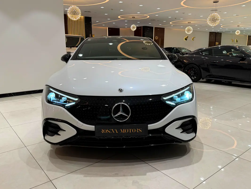 Mercedes-Benz EQE, 2023 — фото 2 из 10