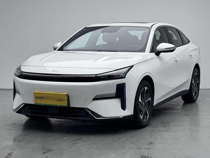 Geely Galaxy L6, 2023 — купить в Туле под ключ