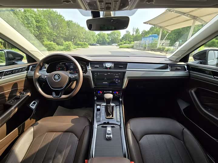 Volkswagen Phideon, 2021 — фото 9 из 9