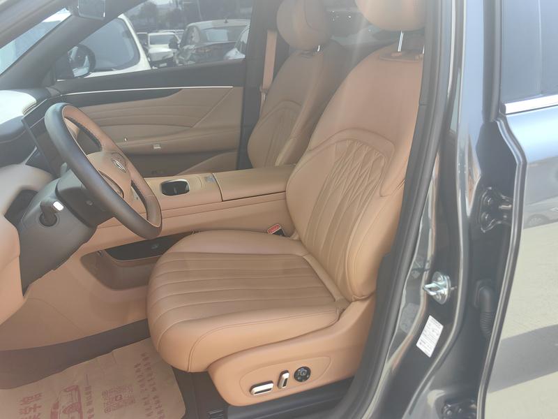 Dongfeng Aeolus L8, 2025 — фото 10 из 12