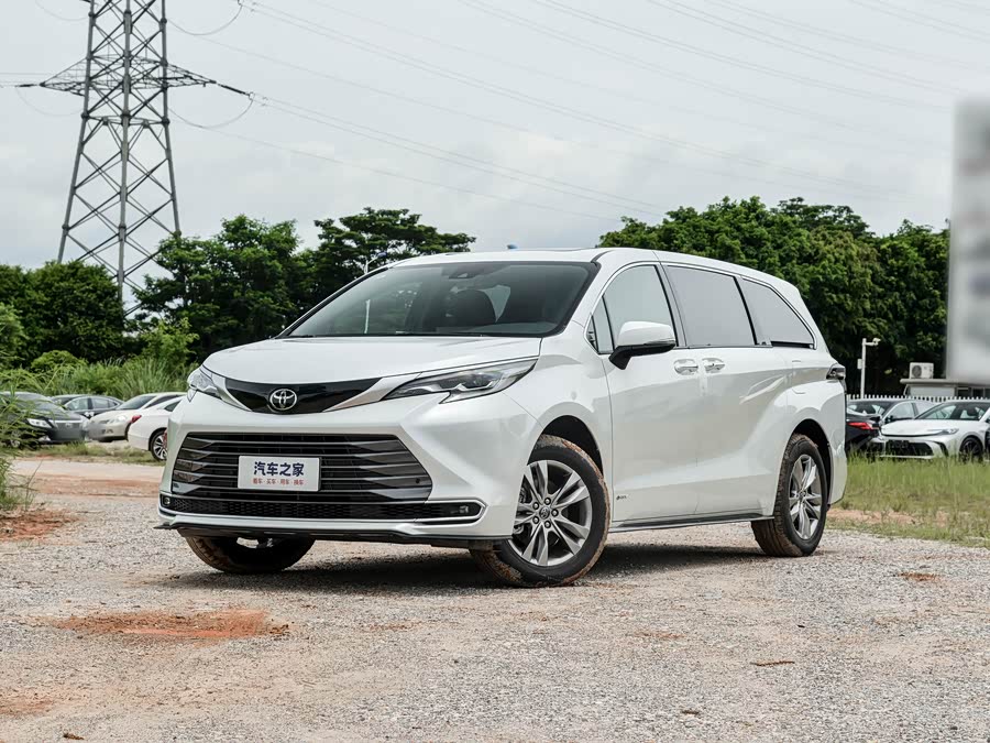 Toyota Sienna, 2026 — купить в Иванове под ключ