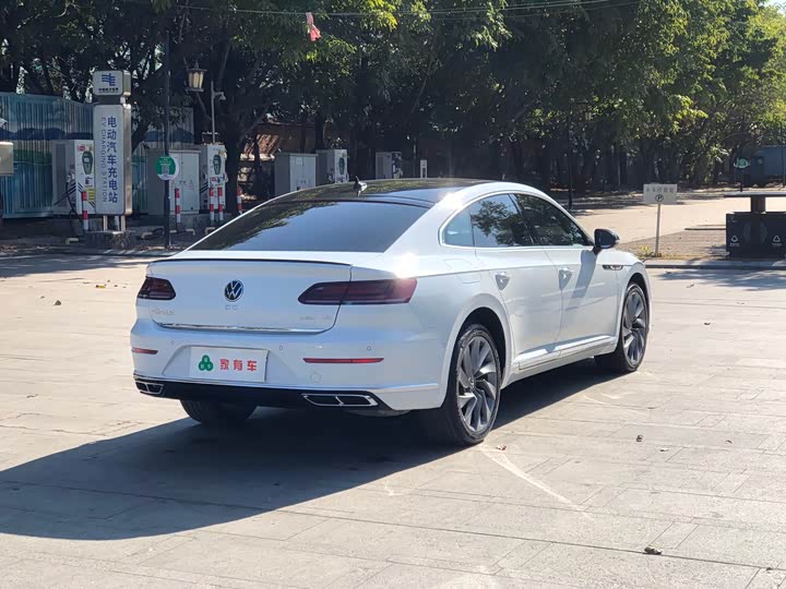 Volkswagen CC, 2023 — фото 8 из 9