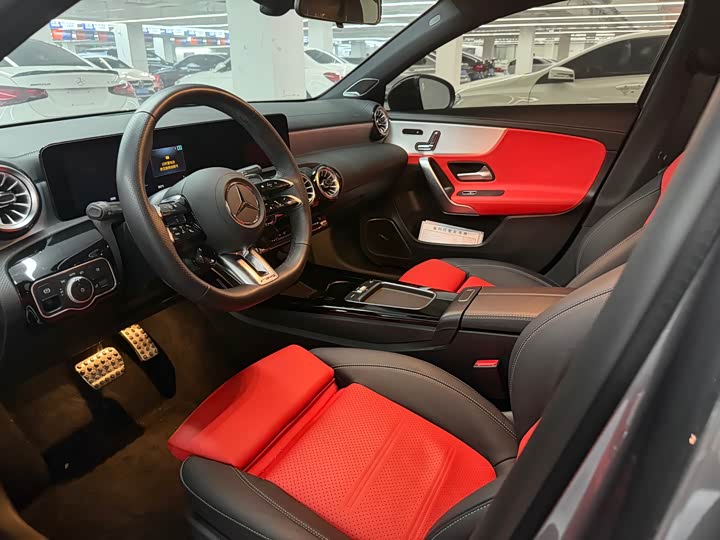 Mercedes-Benz A-Class AMG, 2024 — фото 4 из 9