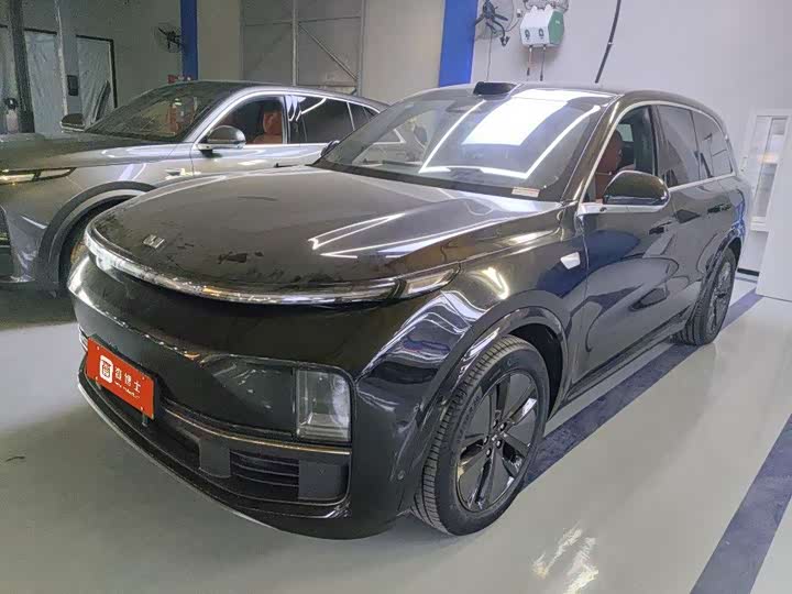 LiXiang L8, 2024 — купить в Нижнем Новгороде под ключ