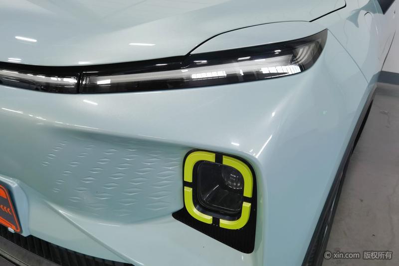 Geely Geometry E Firefly, 2022 — фото 5 из 12