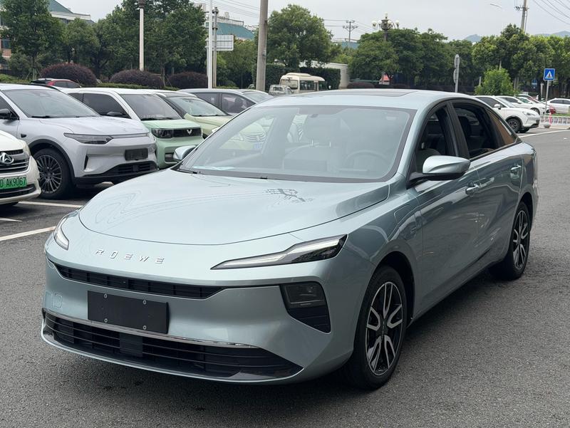 Roewe D6, 2025 — купить в Самаре под ключ