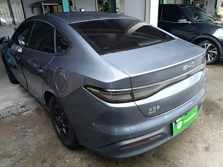 BYD Seal 05 DM-i Hybrid, 2025 — фото 5 из 9