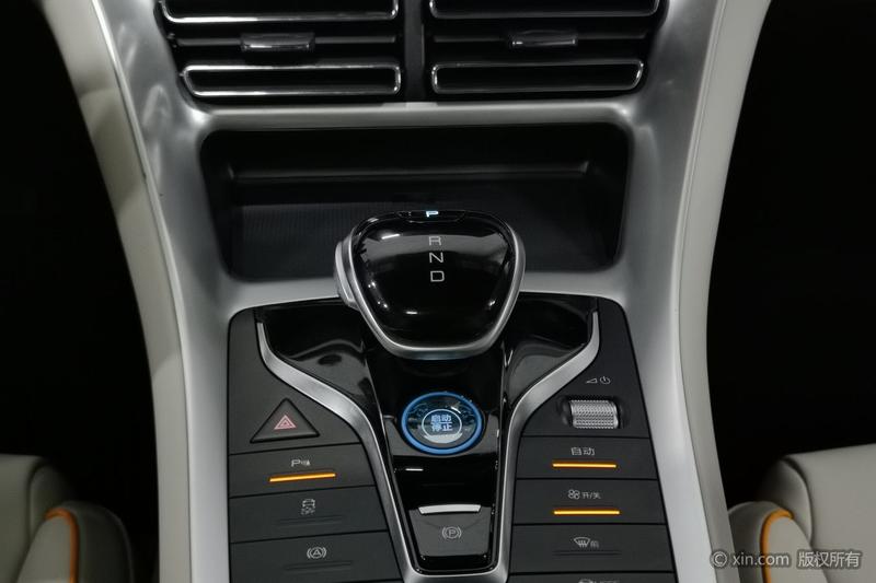 BYD Song Pro Hybrid, 2023 — фото 10 из 12