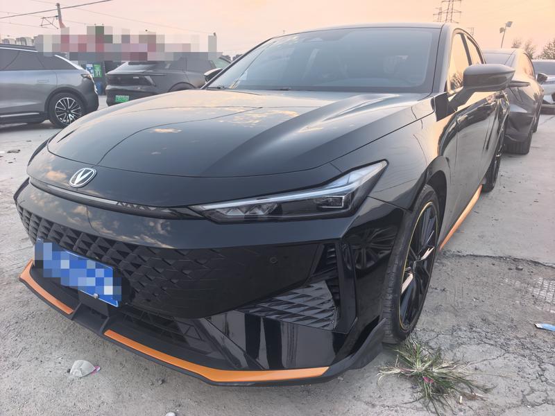 Changan UNI-V, 2025 — купить в Санкт-Петербурге под ключ