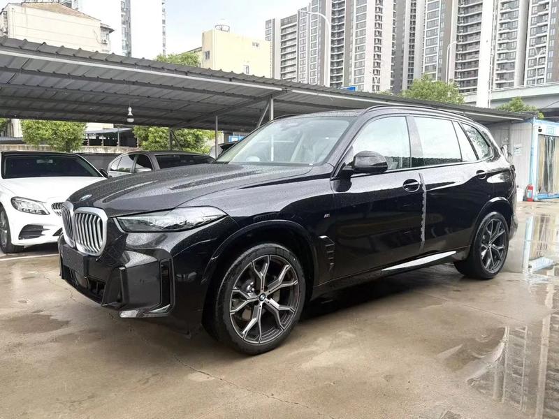 BMW X5, 2026 — купить в Кирове под ключ