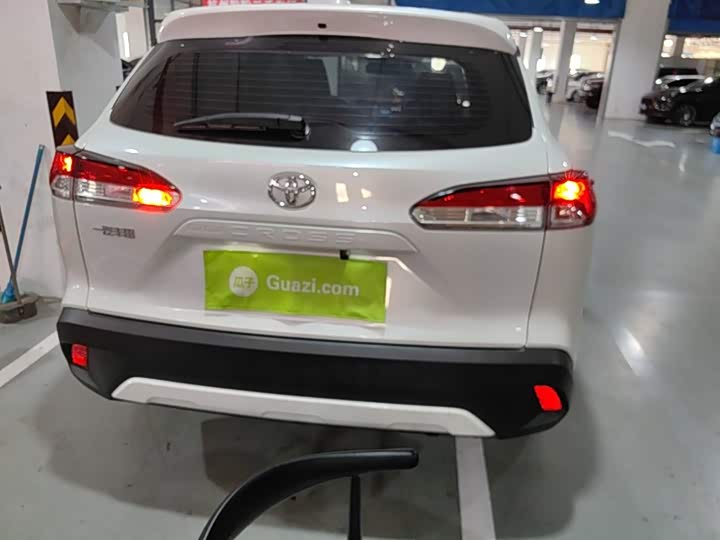 Toyota Corolla Cross, 2024 — фото 6 из 9