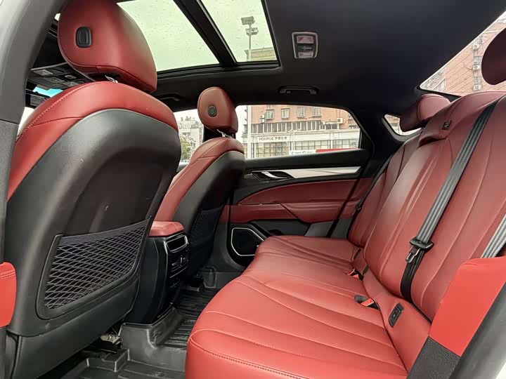 Geely Emgrand GT, 2022 — фото 8 из 9