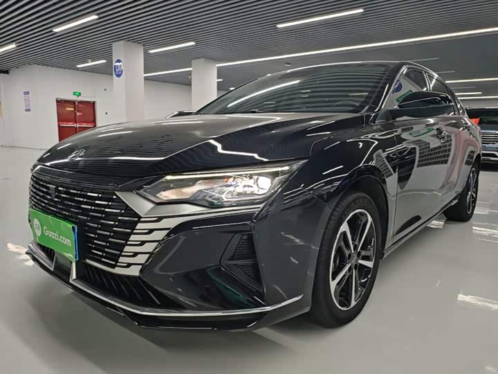 Dongfeng Aeolus Yixuan Max, 2024 — купить в Москве под ключ