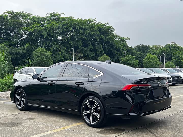 Honda Inspire, 2024 — фото 9 из 9