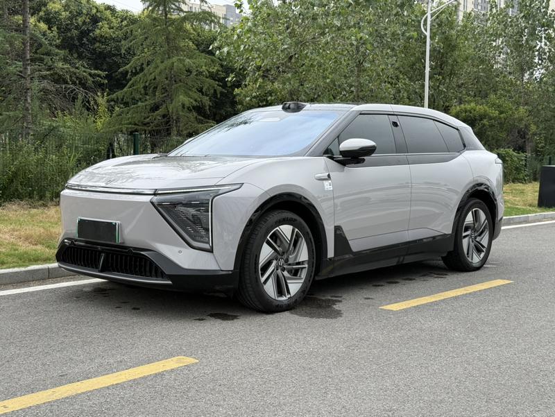 HiPhi Y, 2023 — купить в Воронеже под ключ