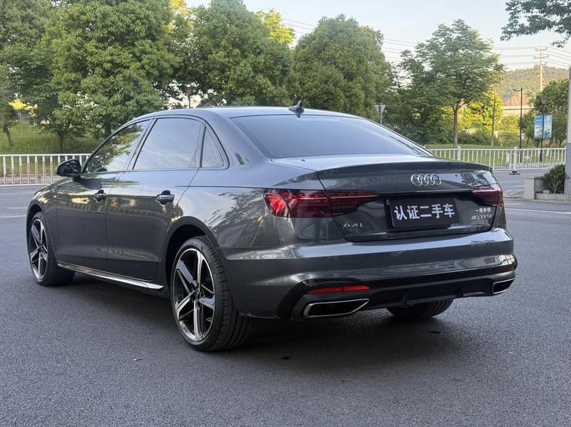 Audi A4L, 2023 — фото 5 из 12