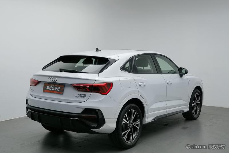 Audi Q3 Sportback, 2022 — фото 4 из 12