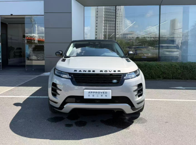 Land Rover Range Rover Evoque L, 2023 — фото 2 из 12