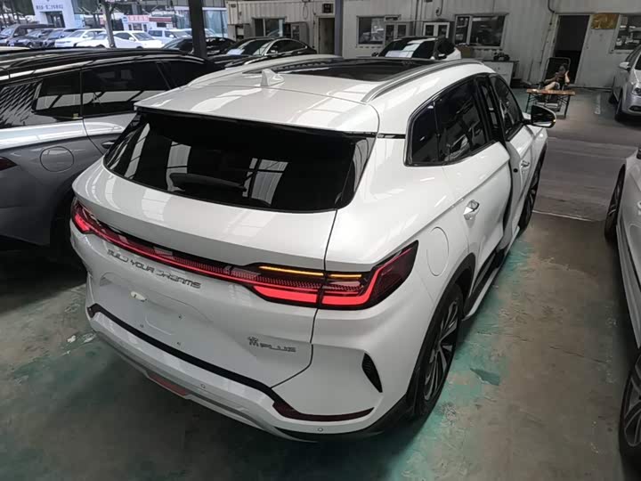 BYD Song Plus Hybrid/EV, 2024 — фото 5 из 9