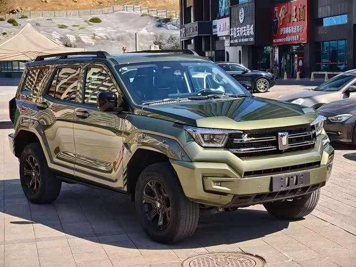Tank 400 Hybrid, 2024 — купить в Брянске под ключ